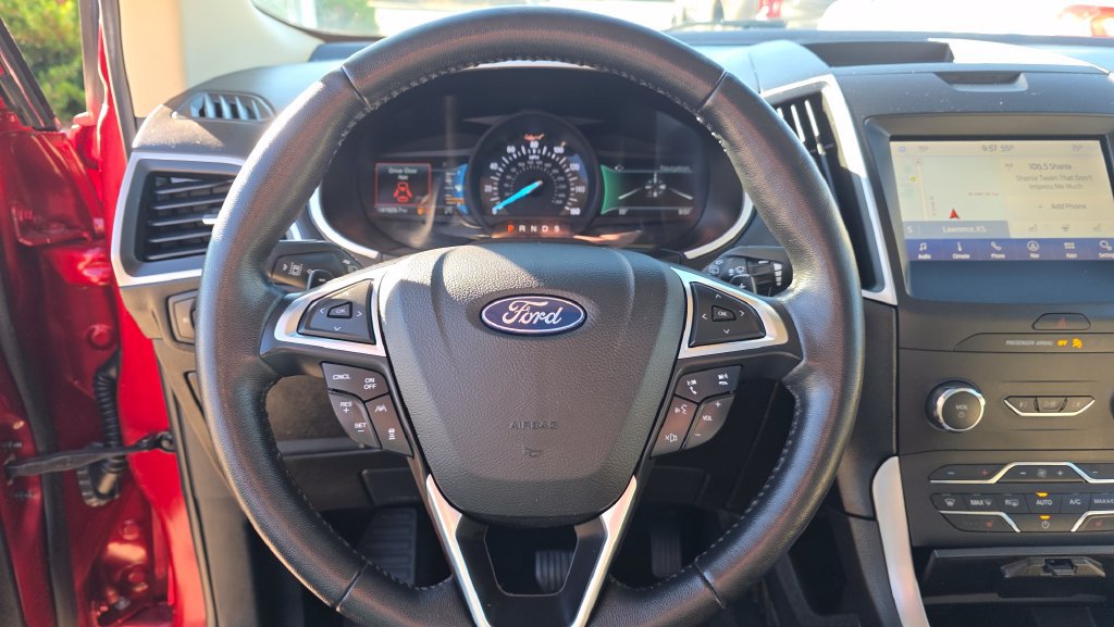 Used 2020 Ford Edge SEL w/ Convenience Package AWD/4WD image 14