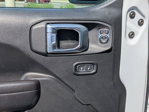 Used 2021 Jeep Wrangler Unlimited Sport AWD/4WD image 10