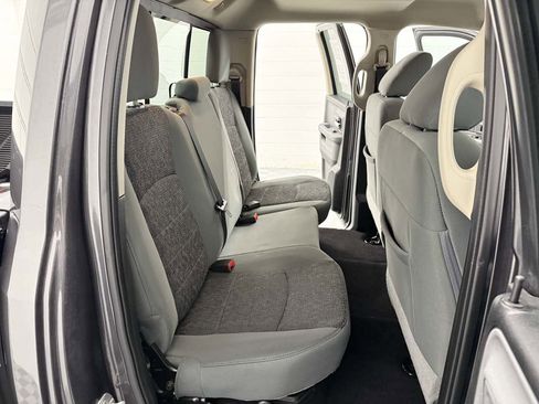 Used 2018 RAM 1500 Big Horn image 12