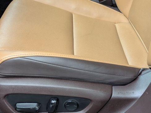 Used 2021 Lexus ES 350 w/ Premium Package FWD image 4