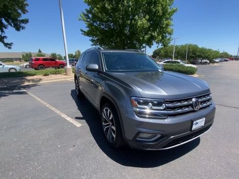 Used 2019 Volkswagen Atlas SEL Premium AWD/4WD image 2
