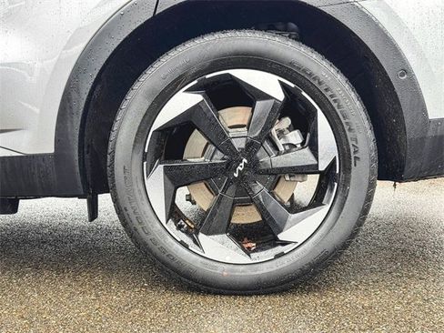 Certified 2025 Kia Sorento SX Prestige image 6