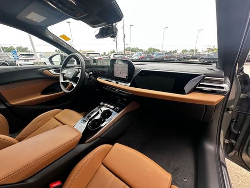Used 2025 Audi A5 2.0T Premium Plus AWD/4WD image 29