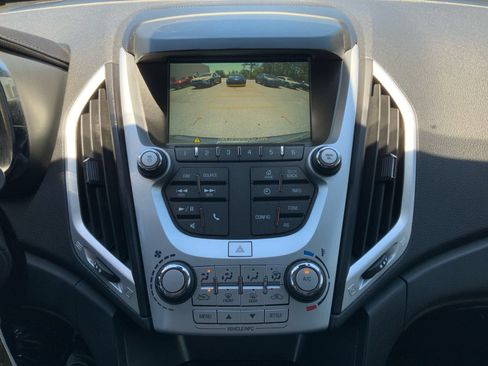 Used 2017 GMC Terrain SLE FWD image 25