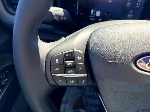 New 2026 Ford Maverick Lariat w/ Black Appearance Package AWD/4WD image 24