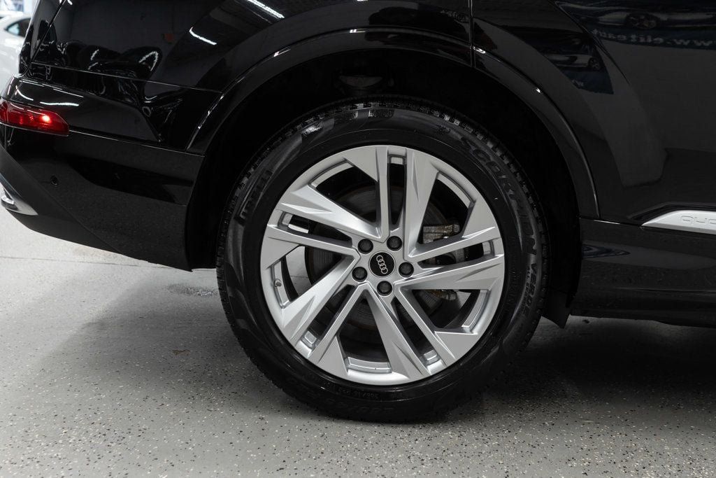 Used 2023 Audi Q7 2.0T Premium w/ Convenience Package AWD/4WD image 38