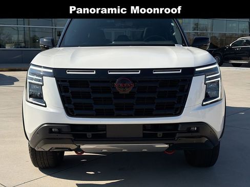 Used 2025 Nissan Armada PRO-4X w/ Pro-4X Premium Package image 4