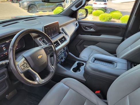 Used 2022 Chevrolet Tahoe LT w/ Luxury Package AWD/4WD image 27