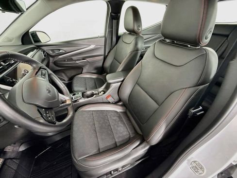 Used 2023 Chevrolet Bolt EUV Premier w/ Sun & Sound Package FWD image 5