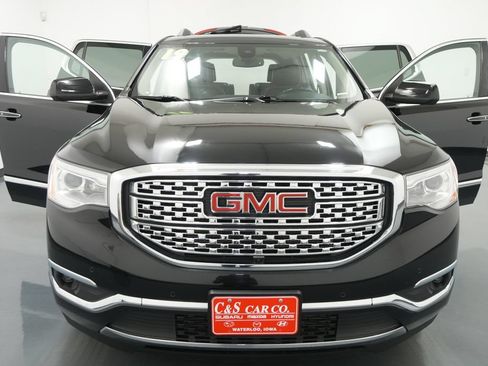 Used 2019 GMC Acadia Denali w/ Technology Package AWD/4WD image 36