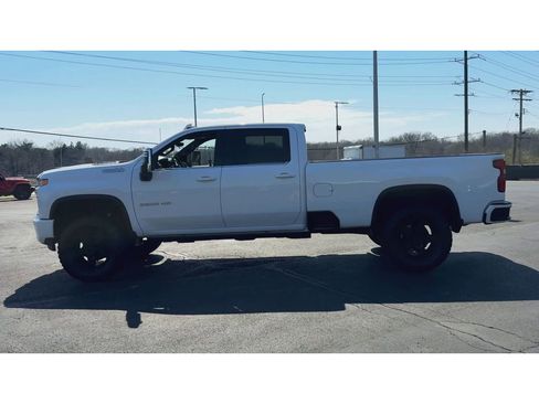 Used 2020 Chevrolet Silverado 3500 High Country w/ Z71 Off-Road Package image 5