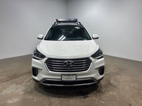 Used 2017 Hyundai Santa Fe Limited w/ Cargo Package image 7