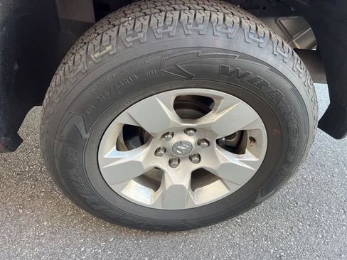 Used 2021 RAM 1500 Big Horn image 12