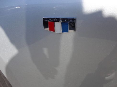 Used 2016 Chevrolet Camaro LT image 12