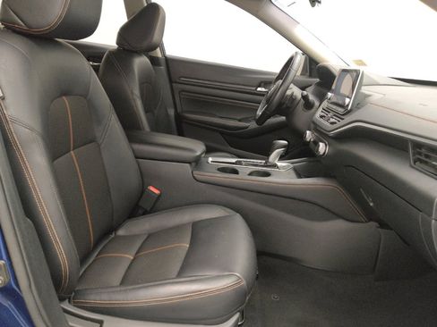 Used 2019 Nissan Altima 2.5 SR w/ SR Premium Package FWD image 21