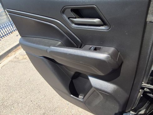 Certified 2024 Chevrolet Colorado Trail Boss w/ Advanced Trailering Package AWD/4WD image 12