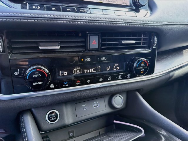 Used 2021 Nissan Rogue Platinum FWD image 35
