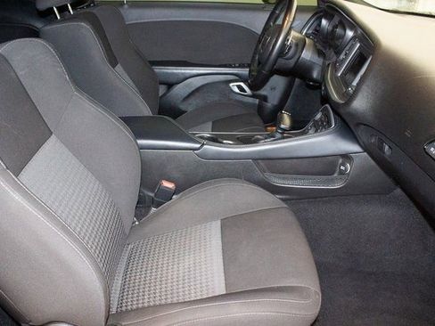 Used 2021 Dodge Challenger R/T w/ Blacktop Package image 10