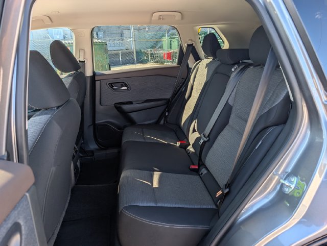 Used 2023 Nissan Rogue SV AWD/4WD image 13