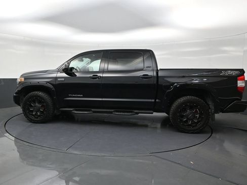Used 2020 Toyota Tundra SR5 w/ SR5 Leather Package AWD/4WD image 2