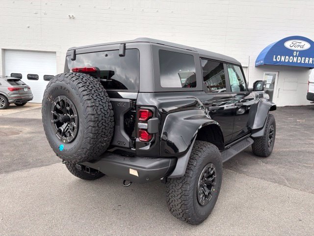 New 2026 Ford Bronco Raptor w/ Interior Carbon Fiber Pack AWD/4WD image 3