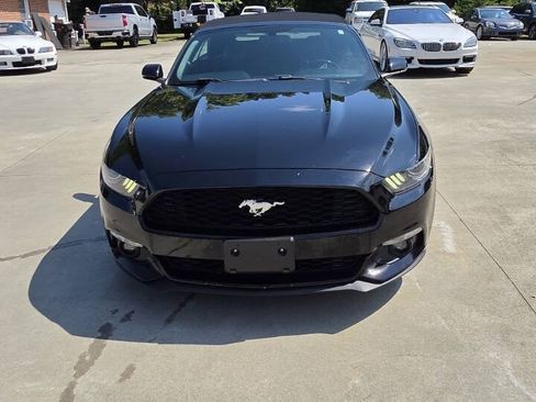 Used 2017 Ford Mustang Premium RWD image 17