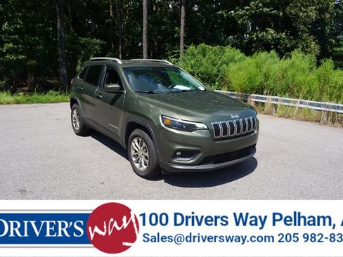 Used 2021 Jeep Cherokee Latitude Lux w/ Comfort/Convenience Group AWD/4WD image 1