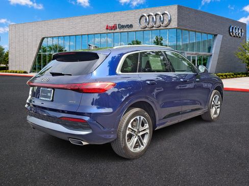 Certified 2025 Audi Q5 Premium w/ Convenience Package AWD/4WD image 6