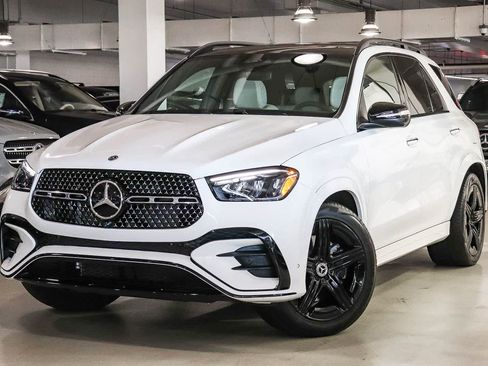 Certified 2025 Mercedes-Benz GLE 450e 4MATIC image 1