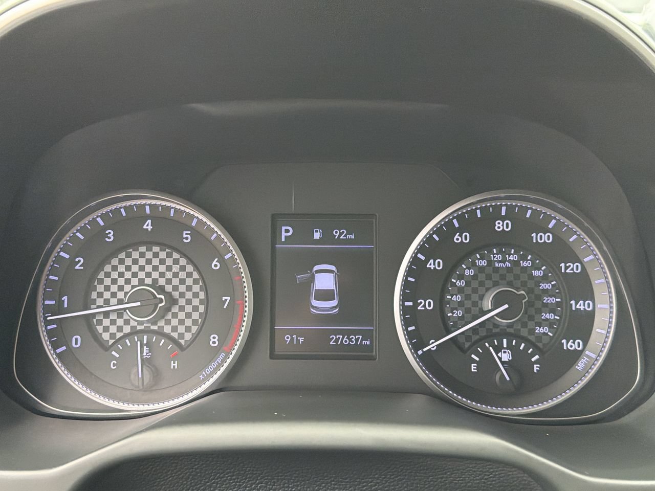 Used 2020 Hyundai Elantra SE FWD image 27