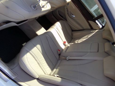 Used 2014 Mercedes-Benz S 550 Sedan image 14