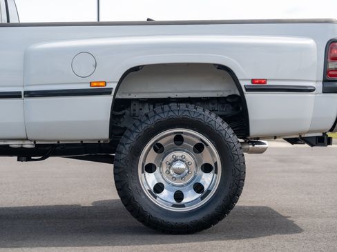 Used 1999 Dodge Ram 3500 Truck 4x4 Quad Cab image 17