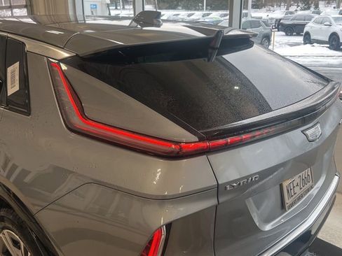 New 2026 Cadillac Lyriq Luxury image 4