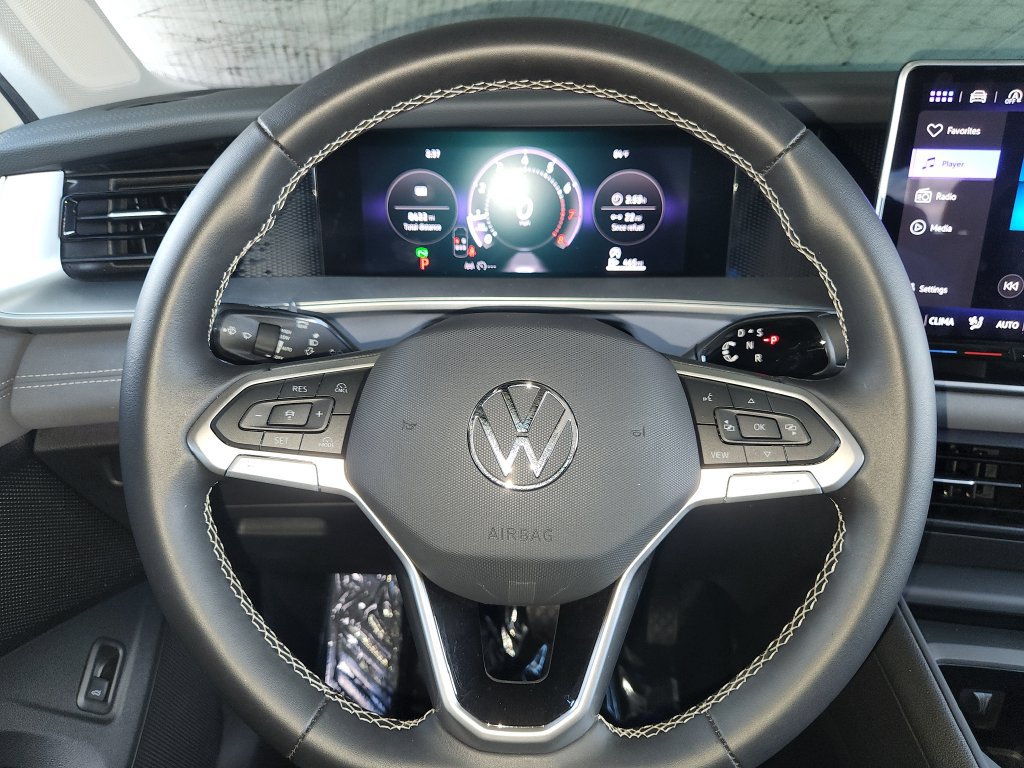 Used 2026 Volkswagen Tiguan SE FWD image 23