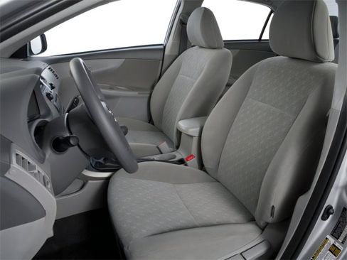 Used 2010 Toyota Corolla FWD image 6