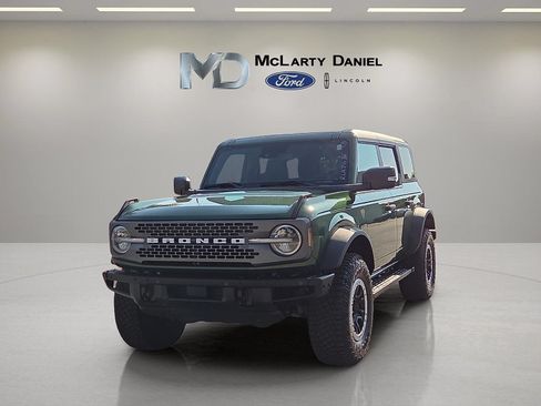 Certified 2024 Ford Bronco Badlands AWD/4WD image 2