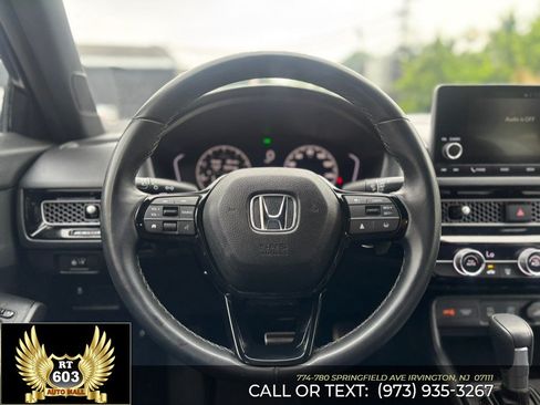 Used 2025 Honda Civic Sport image 13