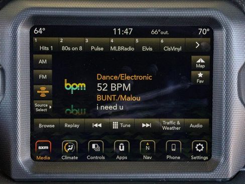 Used 2023 Jeep Wrangler Unlimited Rubicon 4xe AWD/4WD image 15
