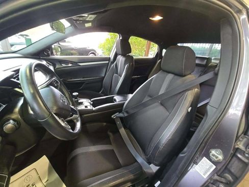 Used 2020 Honda Civic Sport image 6
