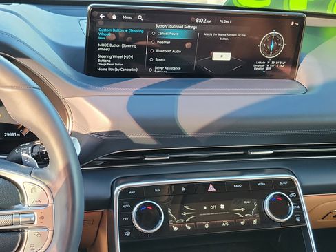 Certified 2023 Genesis GV80 2.5T w/ Prestige 20" Package image 10