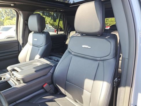 New 2026 Ford Expedition Platinum w/ Stealth Performance Package image 21