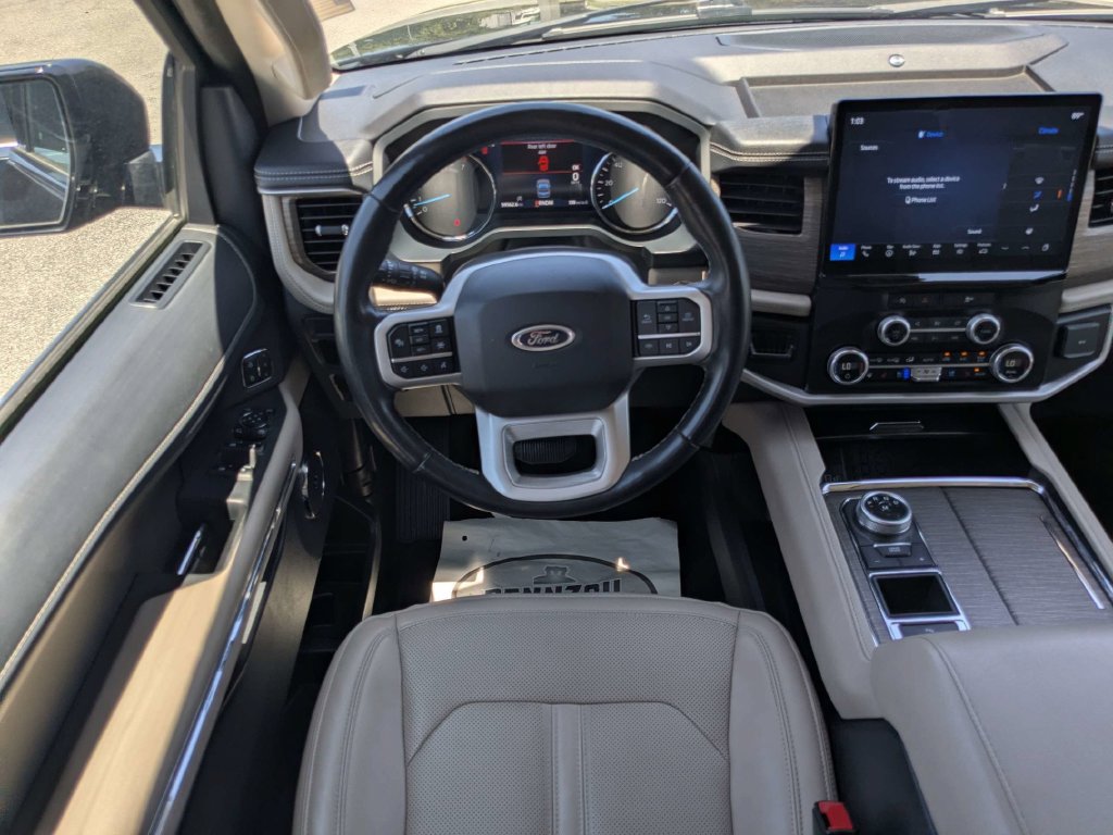 Used 2024 Ford Expedition Max Limited RWD image 21