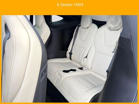 Used 2025 Tesla Model X image 17