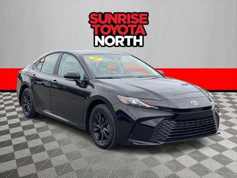 Certified 2025 Toyota Camry LE w/ Convenience Package AWD/4WD image 1