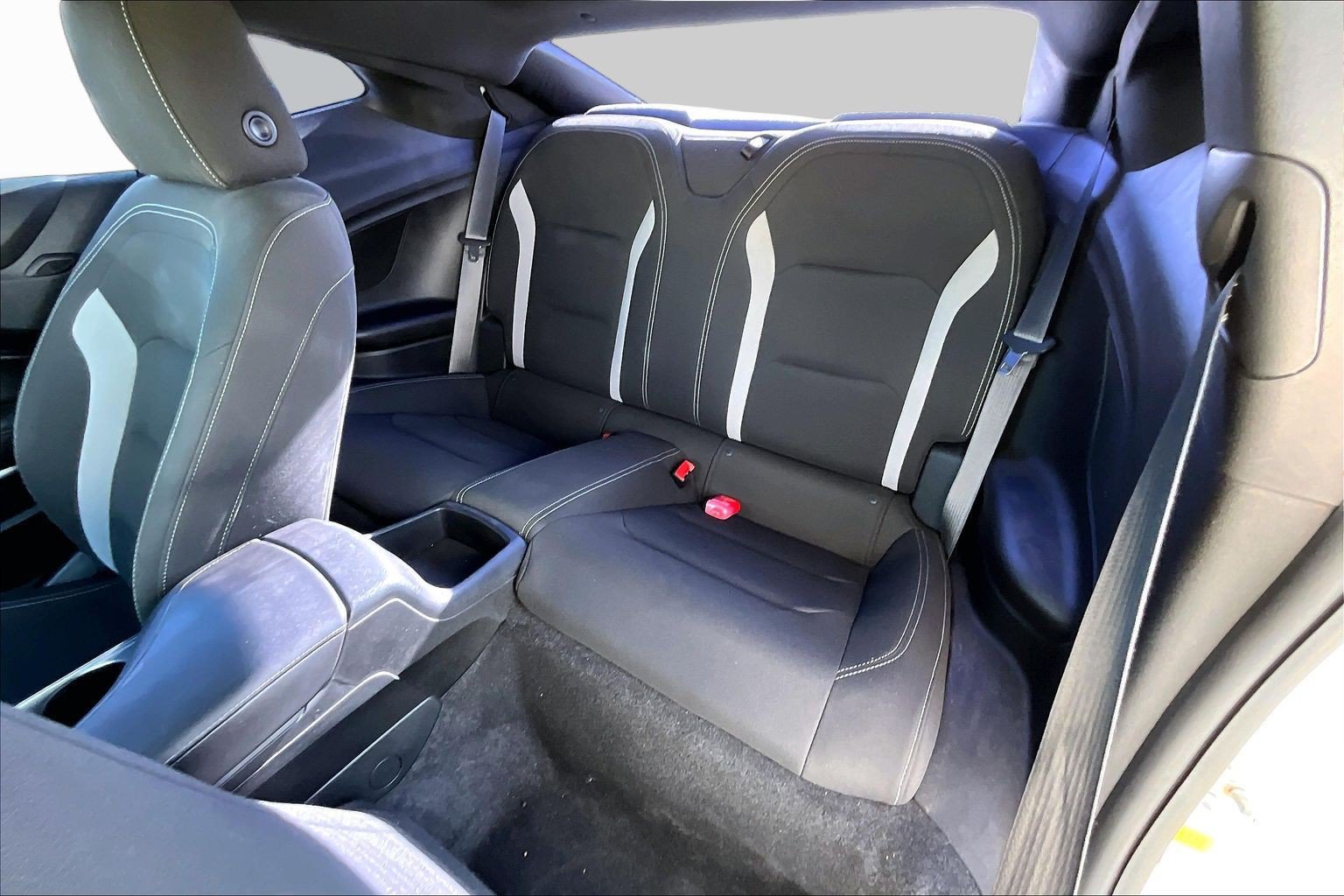 Used 2021 Chevrolet Camaro LT RWD image 25