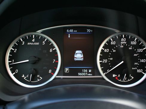 Used 2019 Nissan Sentra SV image 11