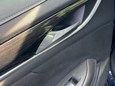 Used 2017 Buick LaCrosse Premium FWD image 11