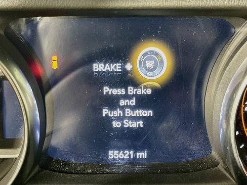 Used 2021 Jeep Wrangler Unlimited Sahara AWD/4WD image 17