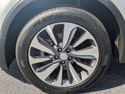 Certified 2022 Buick Encore Preferred w/ Safety Package AWD/4WD image 31