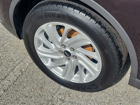 Certified 2023 Lincoln Corsair FWD image 7